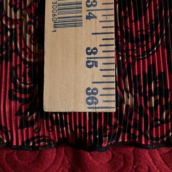 Tash+Sophie Pleated Dress - Picture 8 of 9